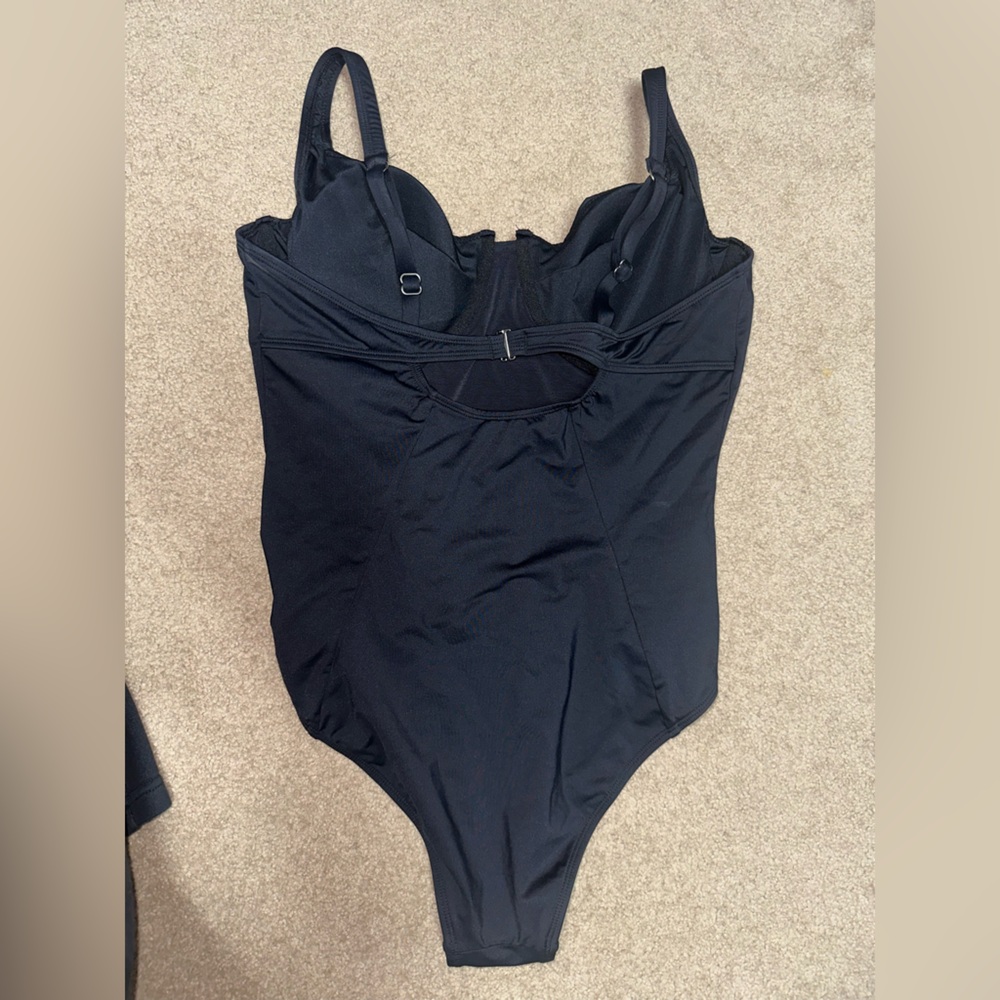 Cupshe tummy control Black One-Piece Swimwear with Adjustable Straps